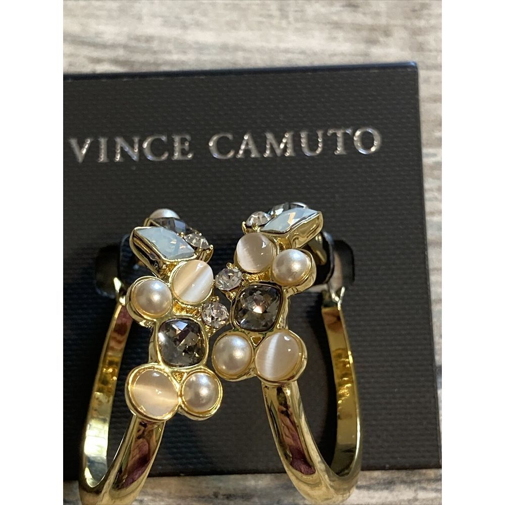 Vince Camuto Desert Oasis Hoop EARRINGS NWT‎ Gold Tone crystals